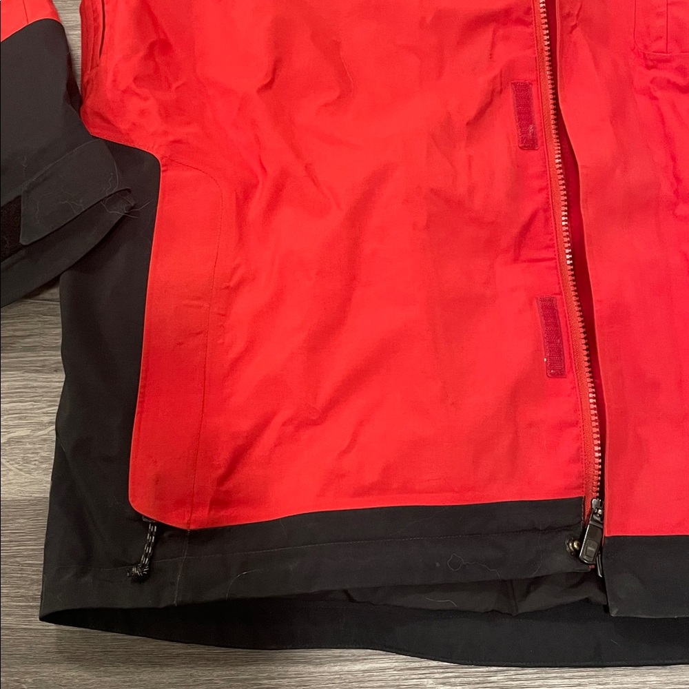 Burton AK Black and Red Patrol Jacket. Unisex L, VGUC - Picture 2 of 15
